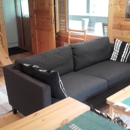 샬레 Pusikko - Cozy - Ice Swimming - Sauna - Fireplace - Barbeque Shed *