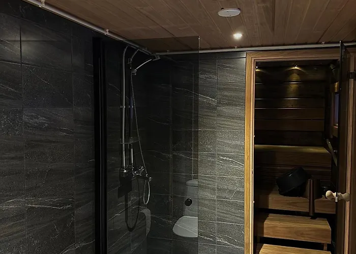 Pusikko - Cozy - Ice Swimming - Sauna - Fireplace - Barbeque Shed Chalé